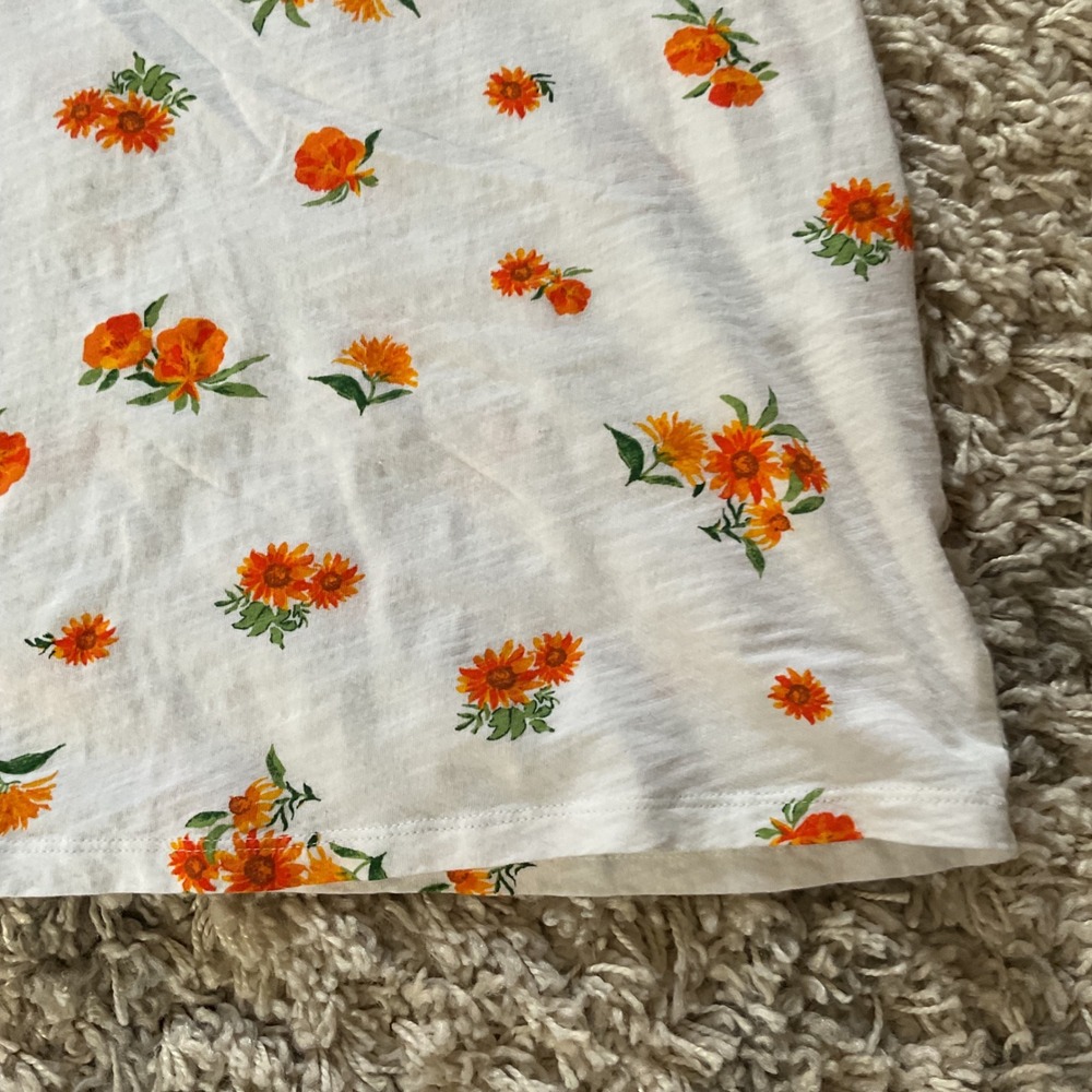 Old Navy EveryWear V-Neck Floral T-Shirt White Orange Yellow Size L - Picture 6 of 13